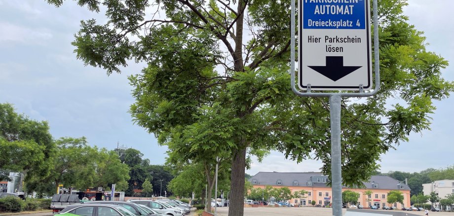 Eine von vielen bewirtschafteten Parkflächen in der Innenstadt am Simeonsplatz