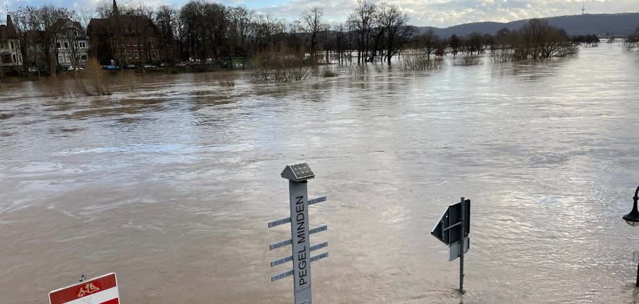 Nach dem extremen Hochwasser in Minden gibt es weiter Trinkwasserprobleme